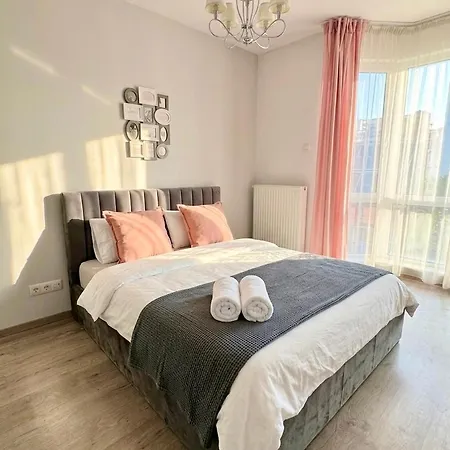 Apartment Rose Sky Downtown - 3bedroom, Garage, French Balcony, Ac *