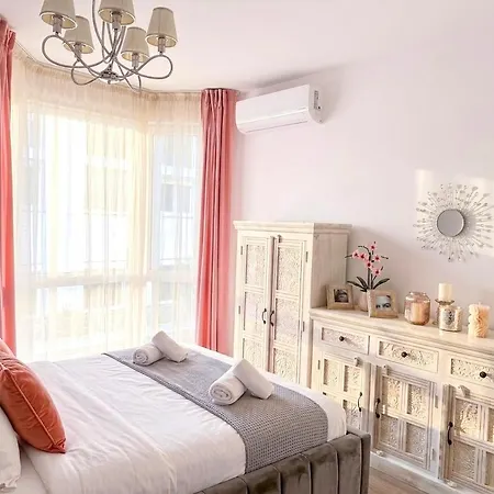 Apartment Rose Sky Downtown - 3bedroom, Garage, French Balcony, Ac *